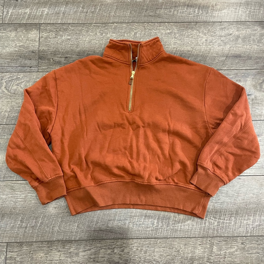 Eden Ruth Burnt Orange Cropped Sweatshirt size medium